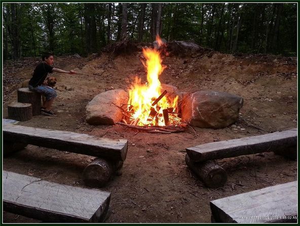 859 Maine St, Stoneham, ME 04231